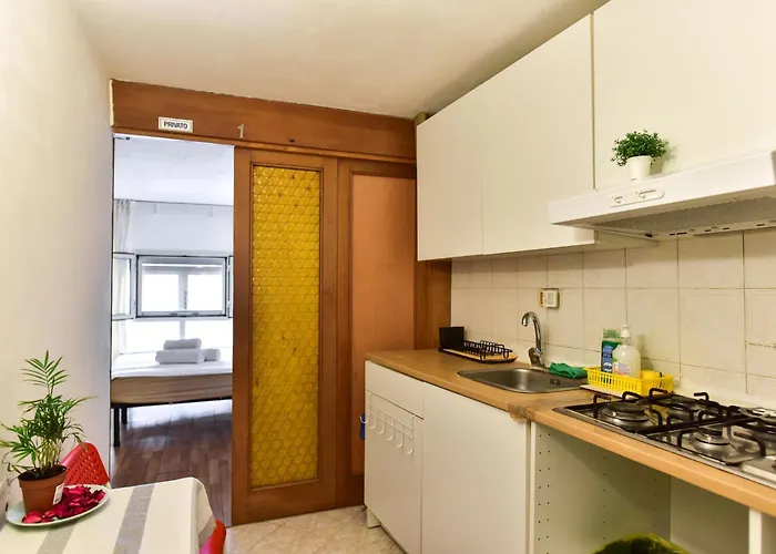 Pansiyon Center Termini & Sale *